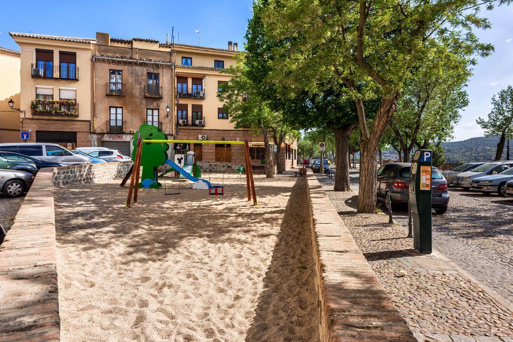 Greco Toledo - Apartamentos Aloha トレド エクステリア 写真